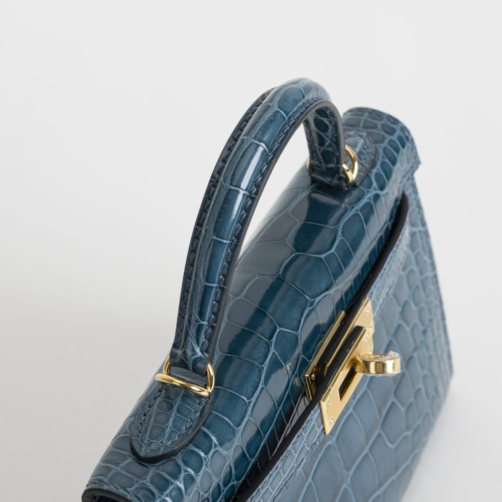 BLUE TEMPETE SHINY CROCODILE - CUSTOM