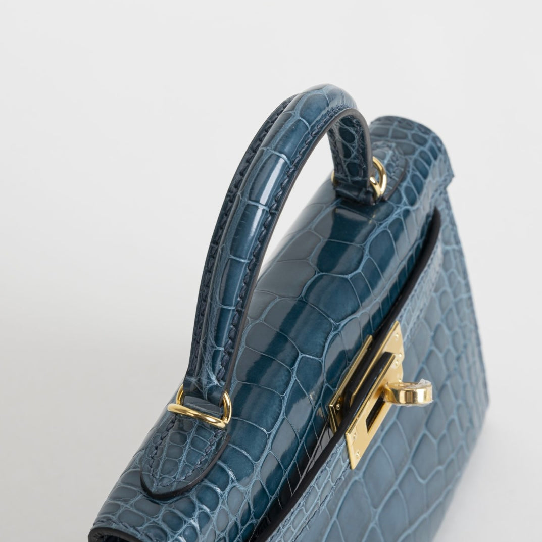 BLUE TEMPETE SHINY CROCODILE - CUSTOM