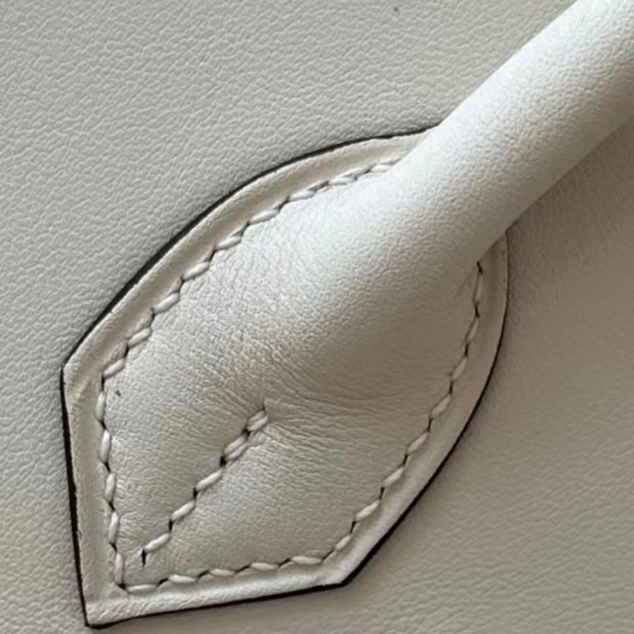 CREAMY WHITE SWIFT - CUSTOM