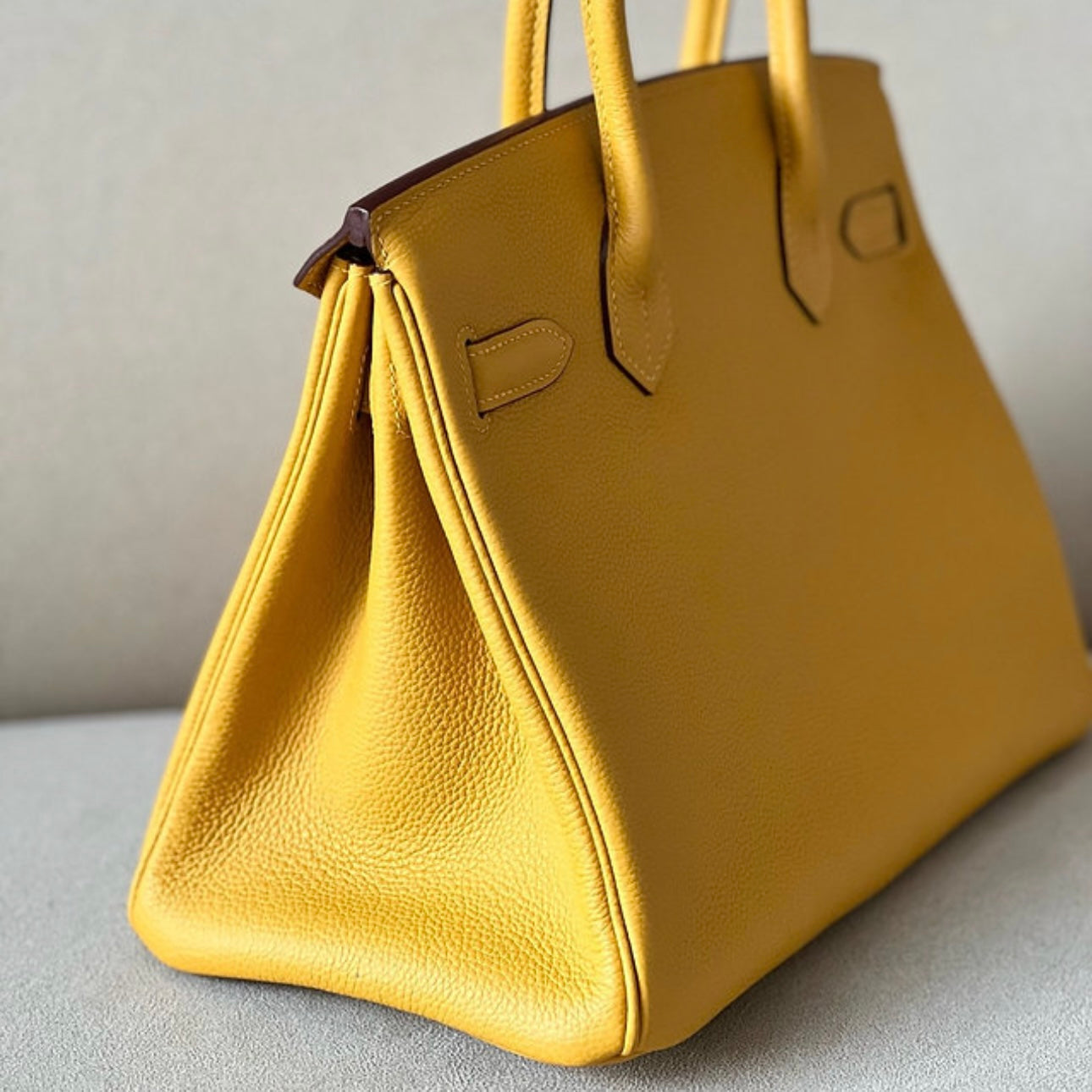 AMBER YELLOW