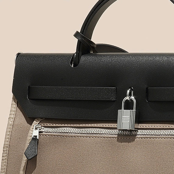 PEBBLE FLORENCE II - BLACK