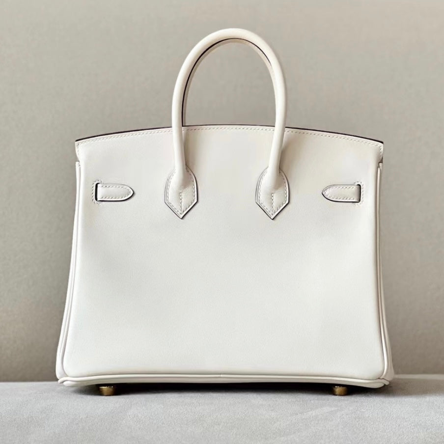 CREAMY WHITE SWIFT - CUSTOM