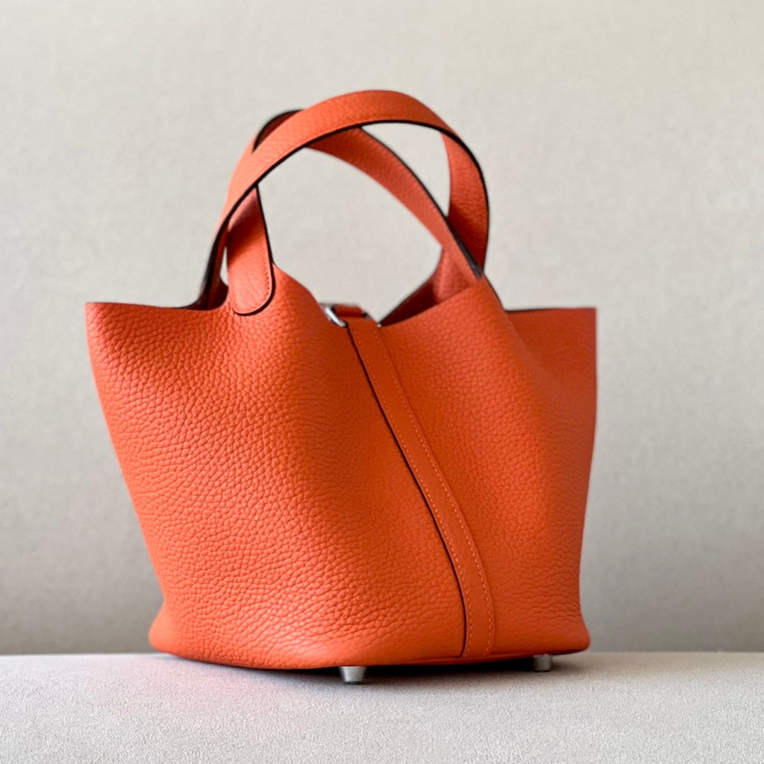 VIENNA - ORANGE