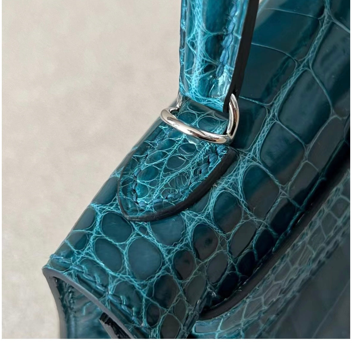 BLUE GREEN ALLIGATOR - CUSTOM