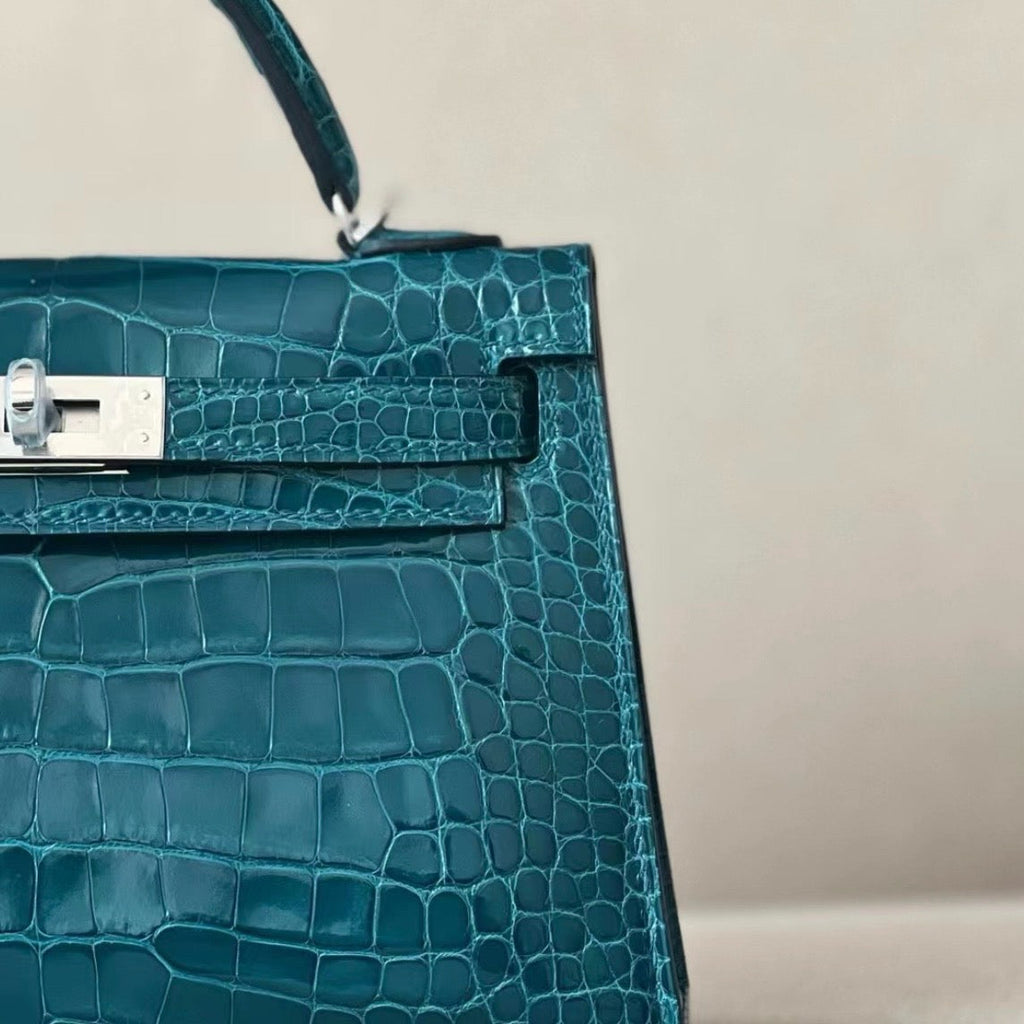 BLUE GREEN ALLIGATOR - CUSTOM