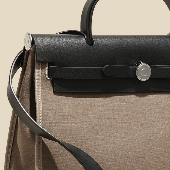 PEBBLE FLORENCE II - BLACK