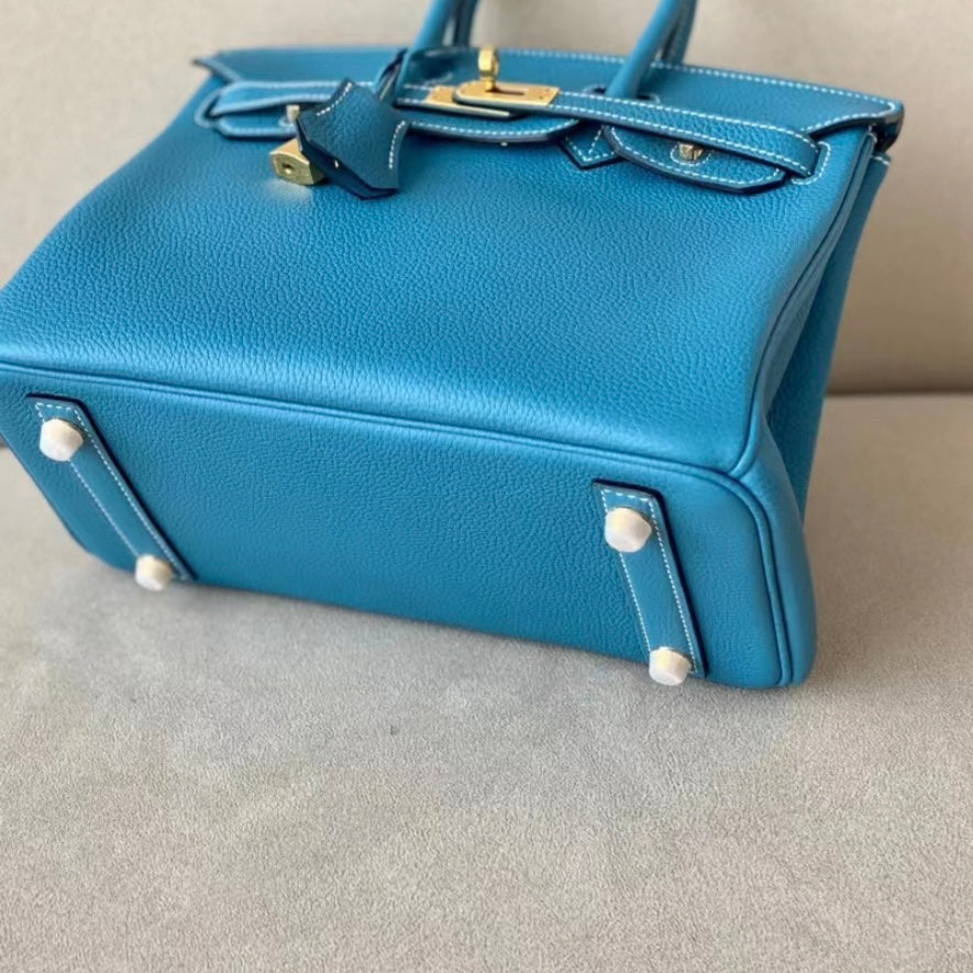 DENIM BLUE