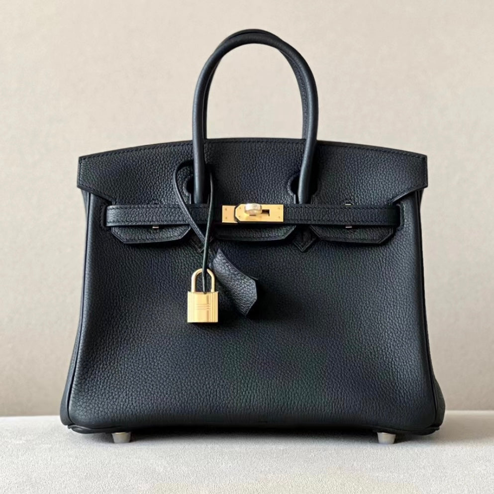 ONYX BLACK