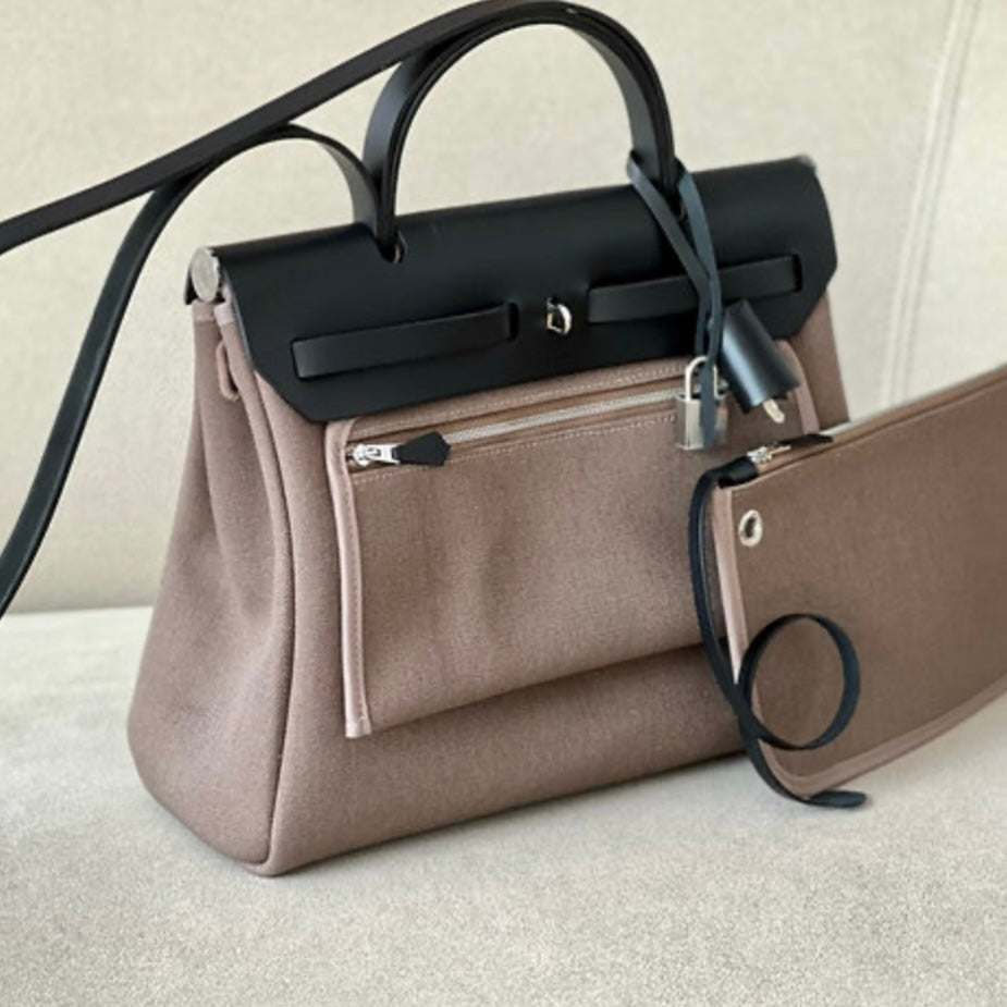 PEBBLE FLORENCE - BLACK