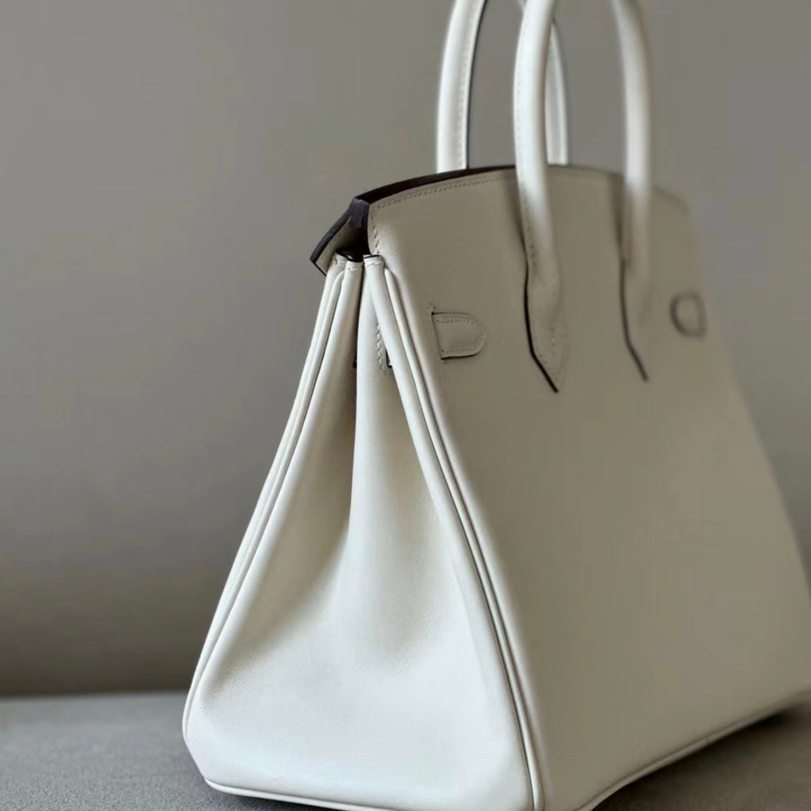 CREAMY WHITE SWIFT - CUSTOM