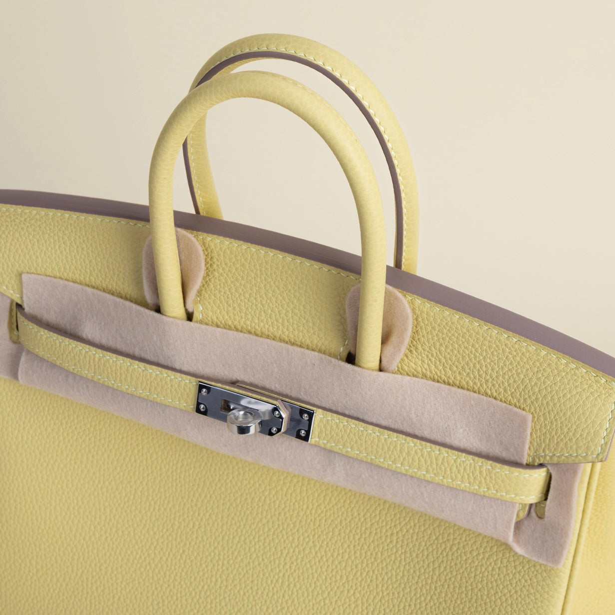 JAUNE POUSSIN TOGO - CUSTOM