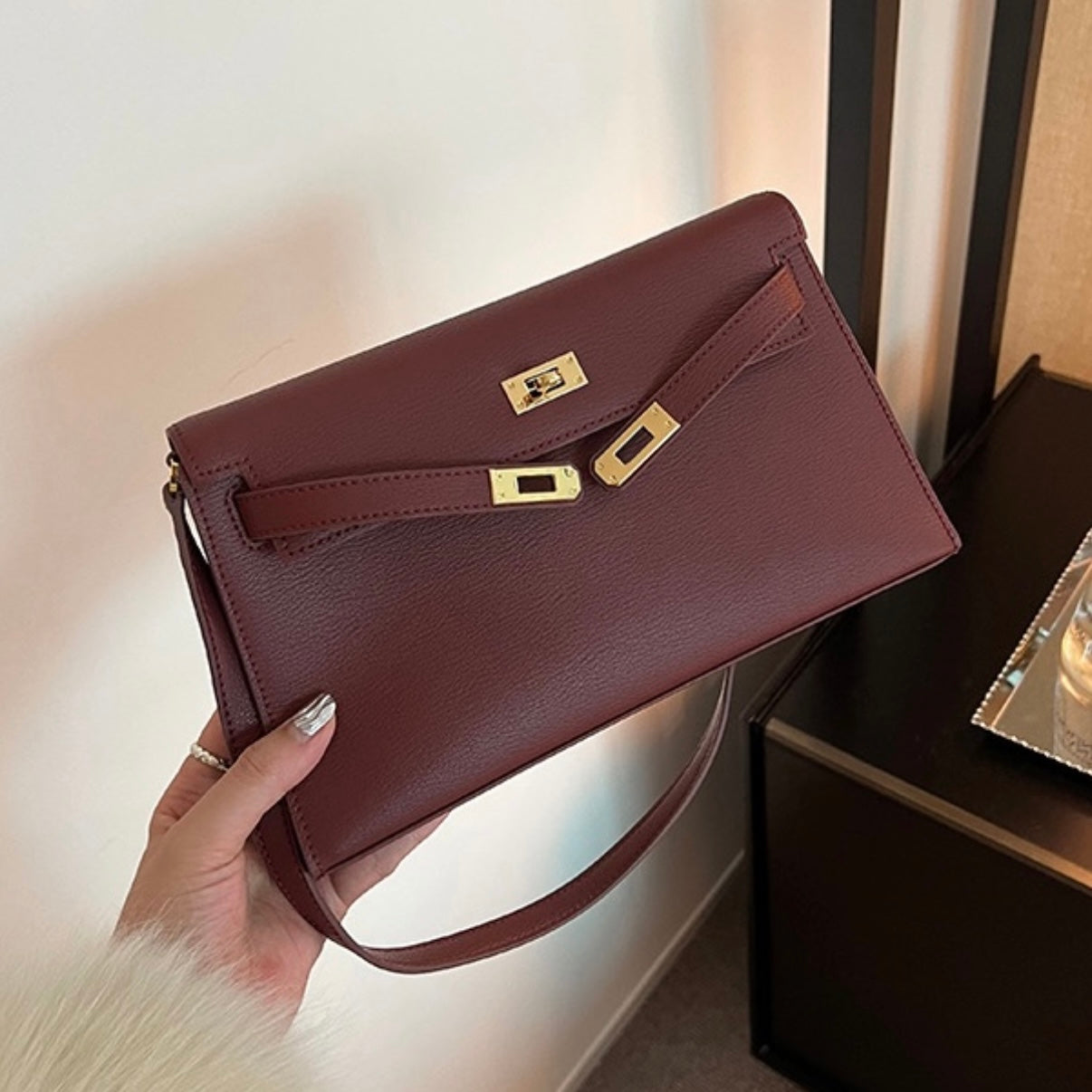 SELYLE CHICAGO - SMOOTH BURGUNDY