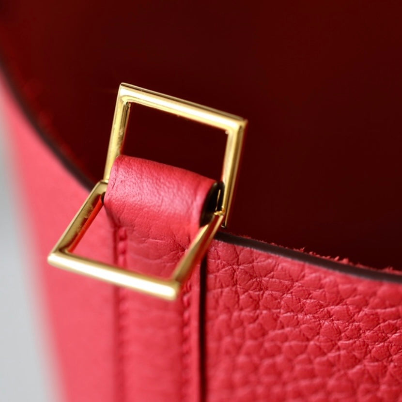 VIENNA - RED