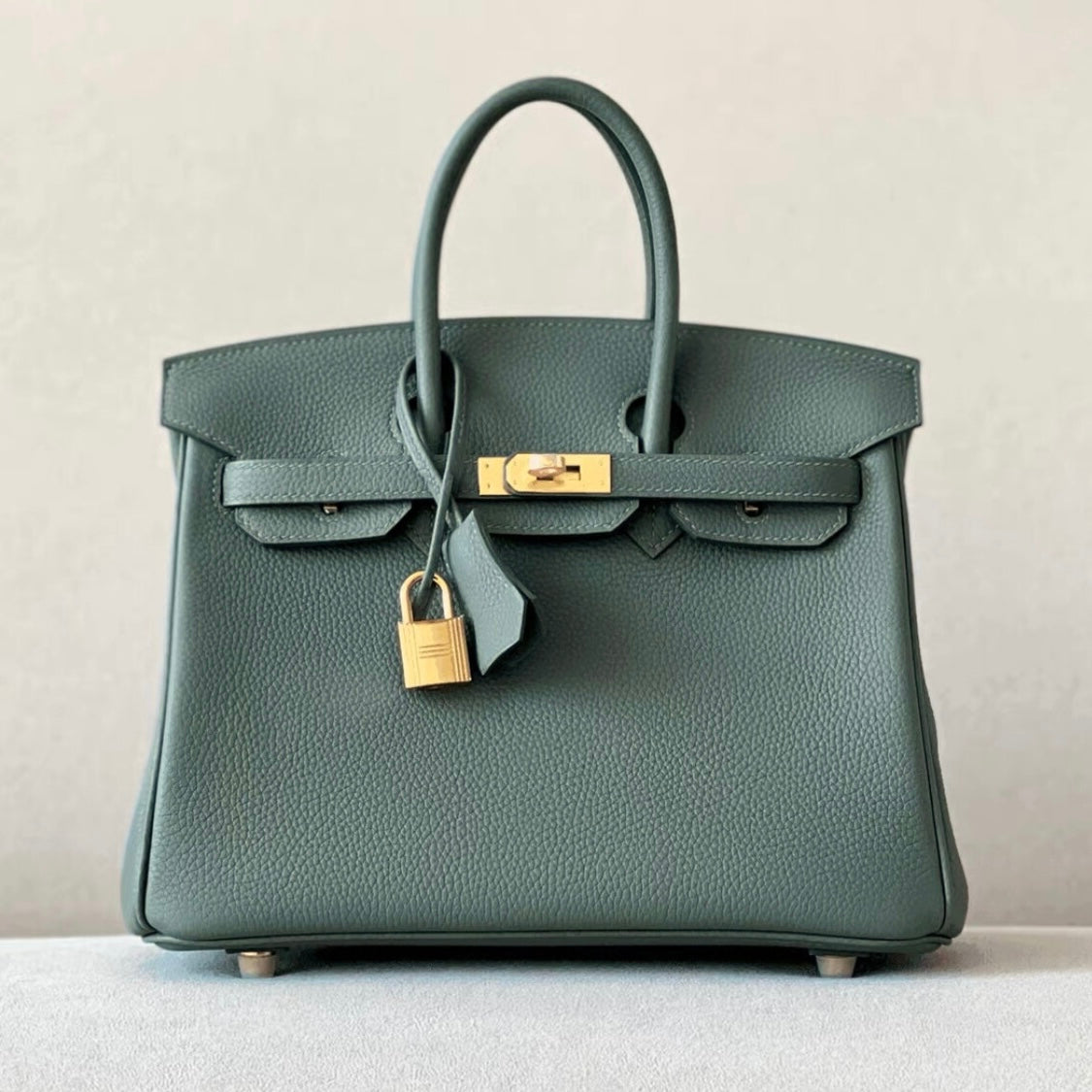 ALMOND GREEN