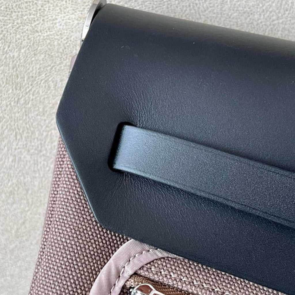 PEBBLE FLORENCE - BLACK