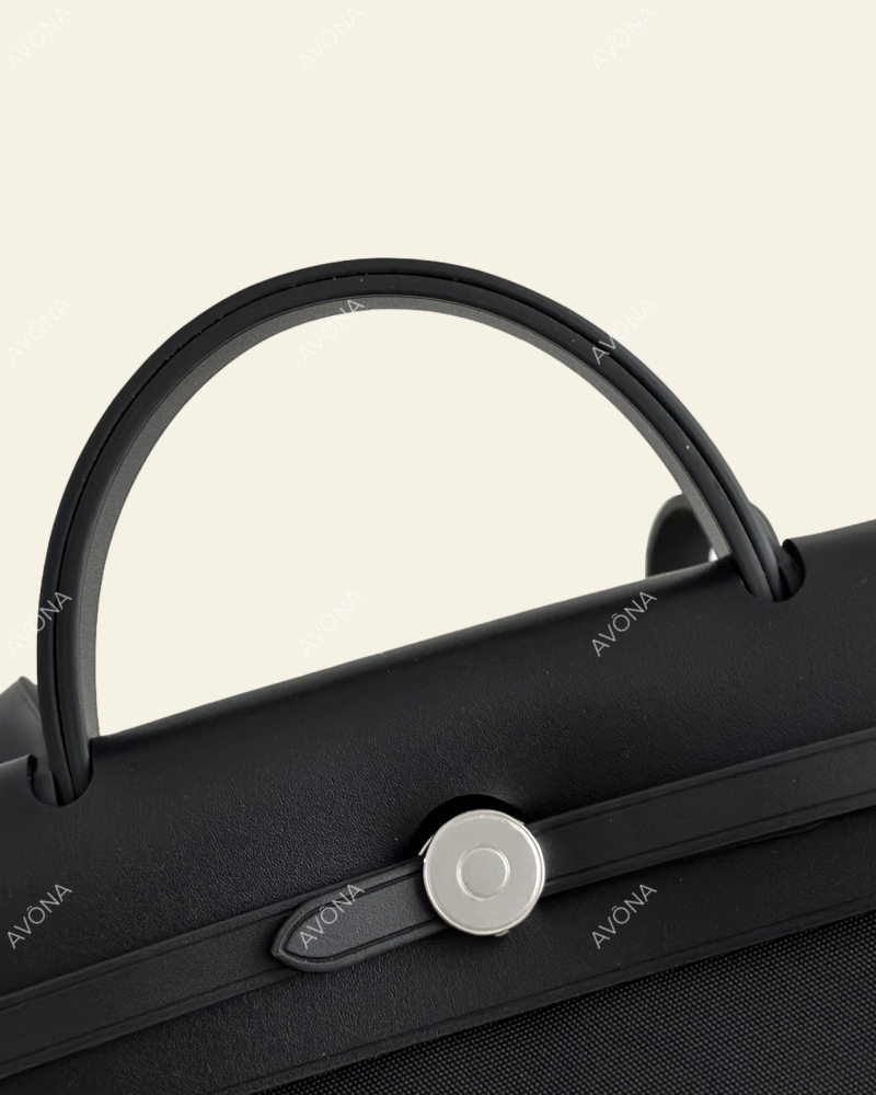 FLORENCE ONYX - M - (W 31 x H 26 x D 9 cm) / SILVER