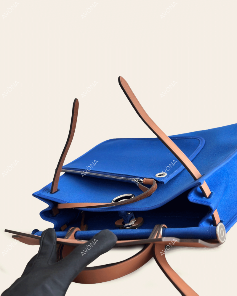 FLORENCE SAPPHIRE BLUE - M - (W 31 x H 26 x D 9 cm) / SILVER