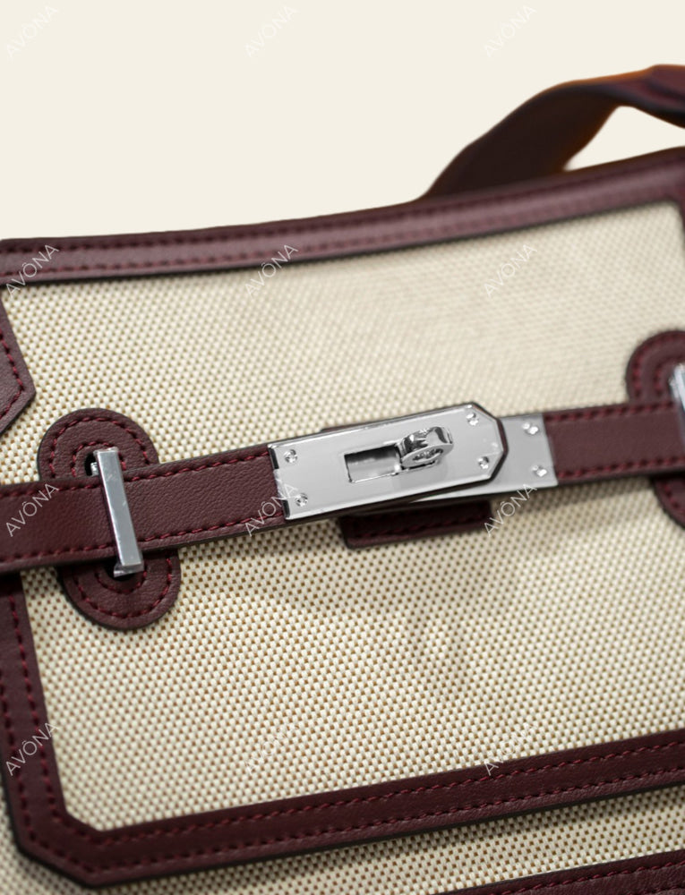 LIMA PLUM TWIST - S - (W 23 × H 18 × D 4 cm) / SILVER