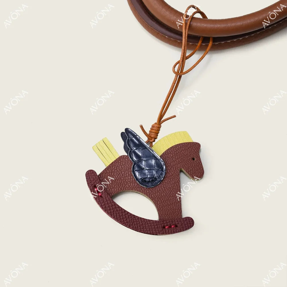 PETIT ROCKER PONY CHARM BROWN II