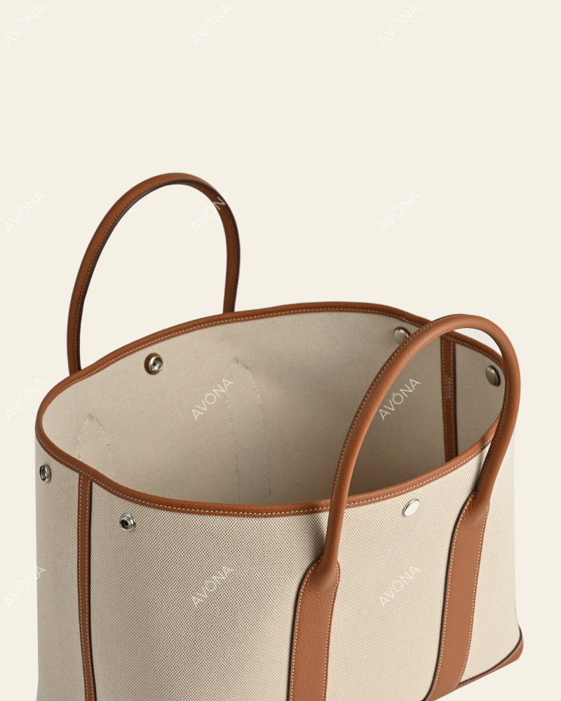 SOFIA GOLDEN BROWN CANVAS