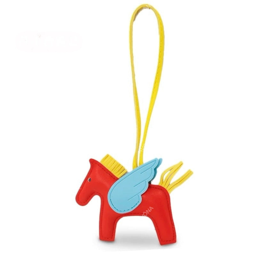 STANDARD PEGASUS CHARM - 5