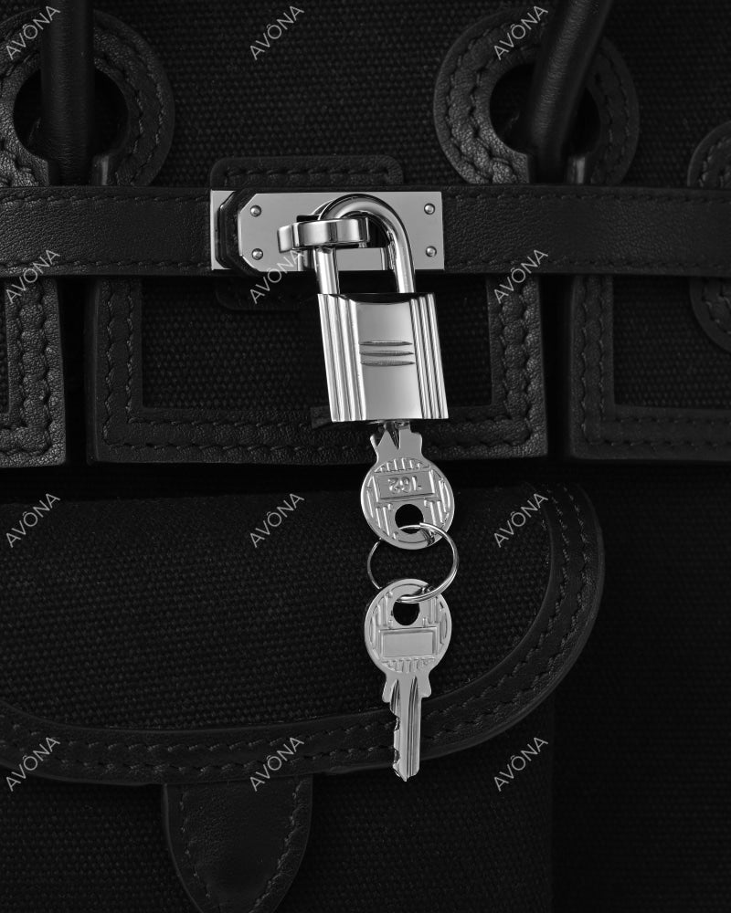 TOKIO MILITARY ONYX BLACK - S - (W 25 x H 21 x D 12 cm)