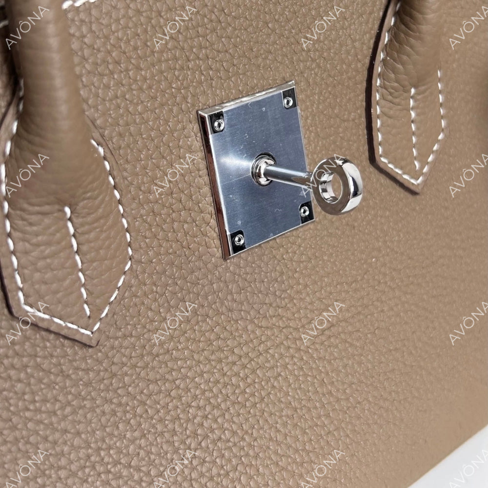 TOKIO PEBBLE - SHOULDER EDITION M (29x15x16cm) / SILVER