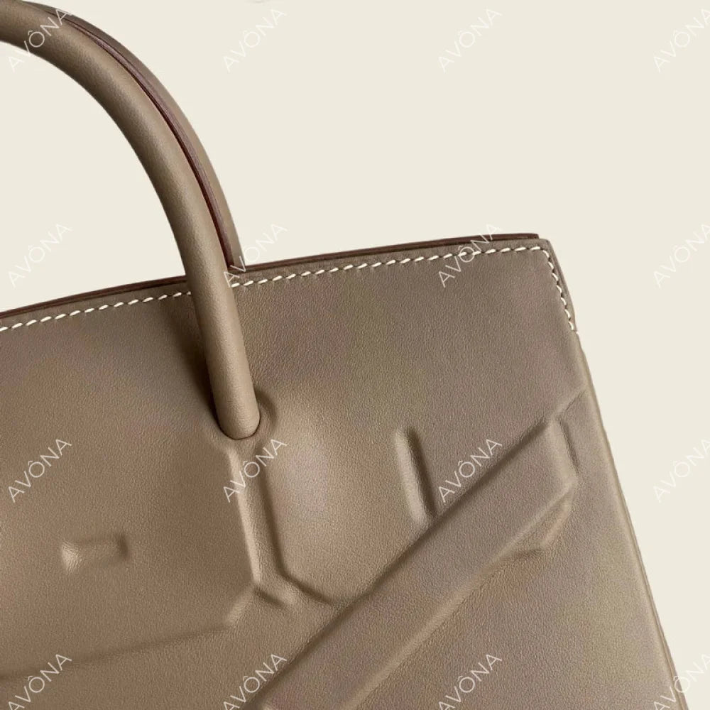 TOKIO PHANTOM PEBBLE S (25x20x13cm) / SILVER