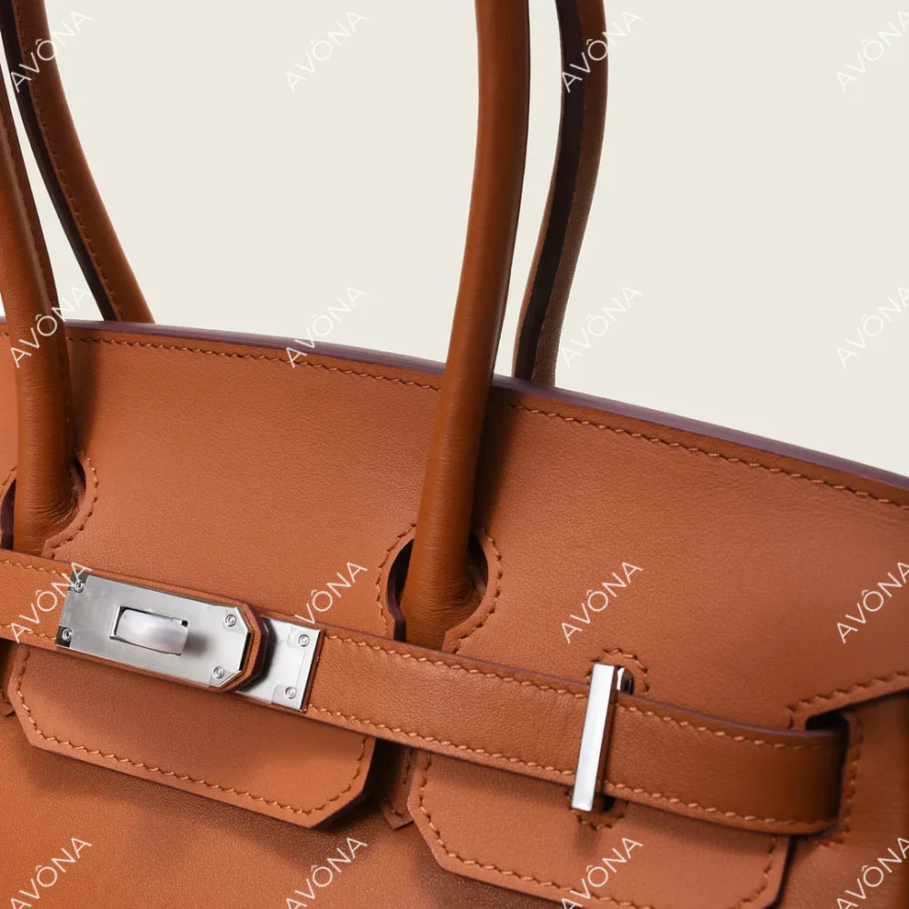 TOKIO SMOOTH GOLDEN BROWN SHOULDER EDITION M (29x13x15cm) / SILVER